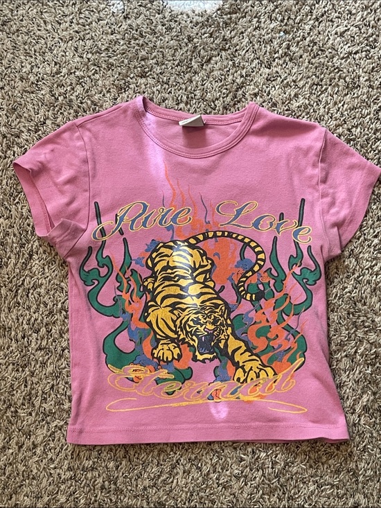 Urban Outfitters Tops - Urban Outfitters Pure Love Tiger baby tee